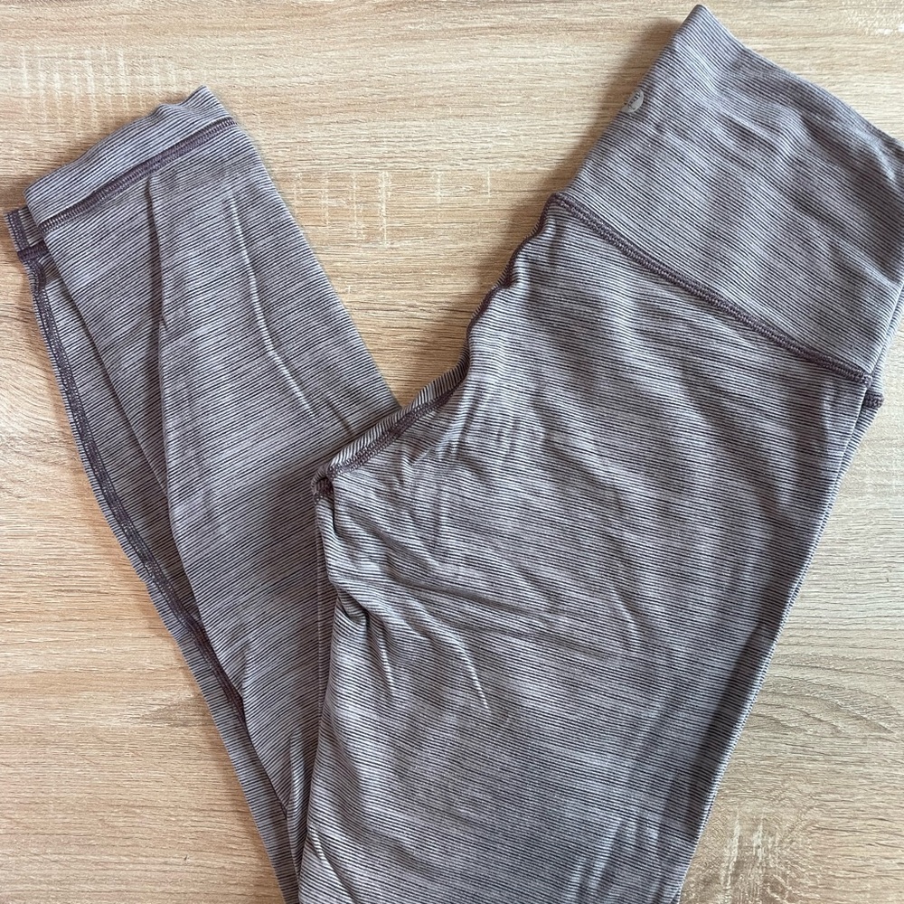 PINK AND PURPLE LULULEMON Striped Leggings